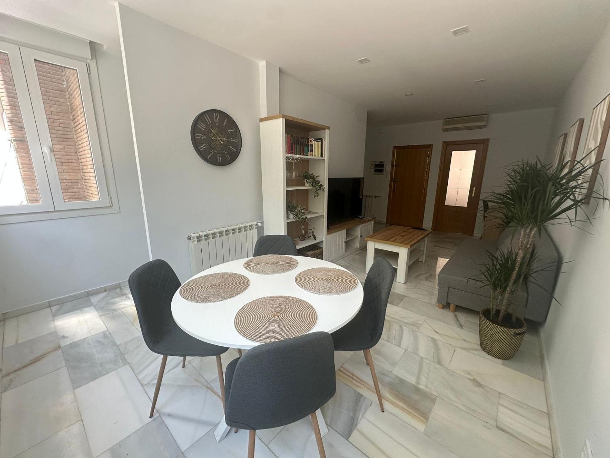 Beautiful In Retiro Appartement *
